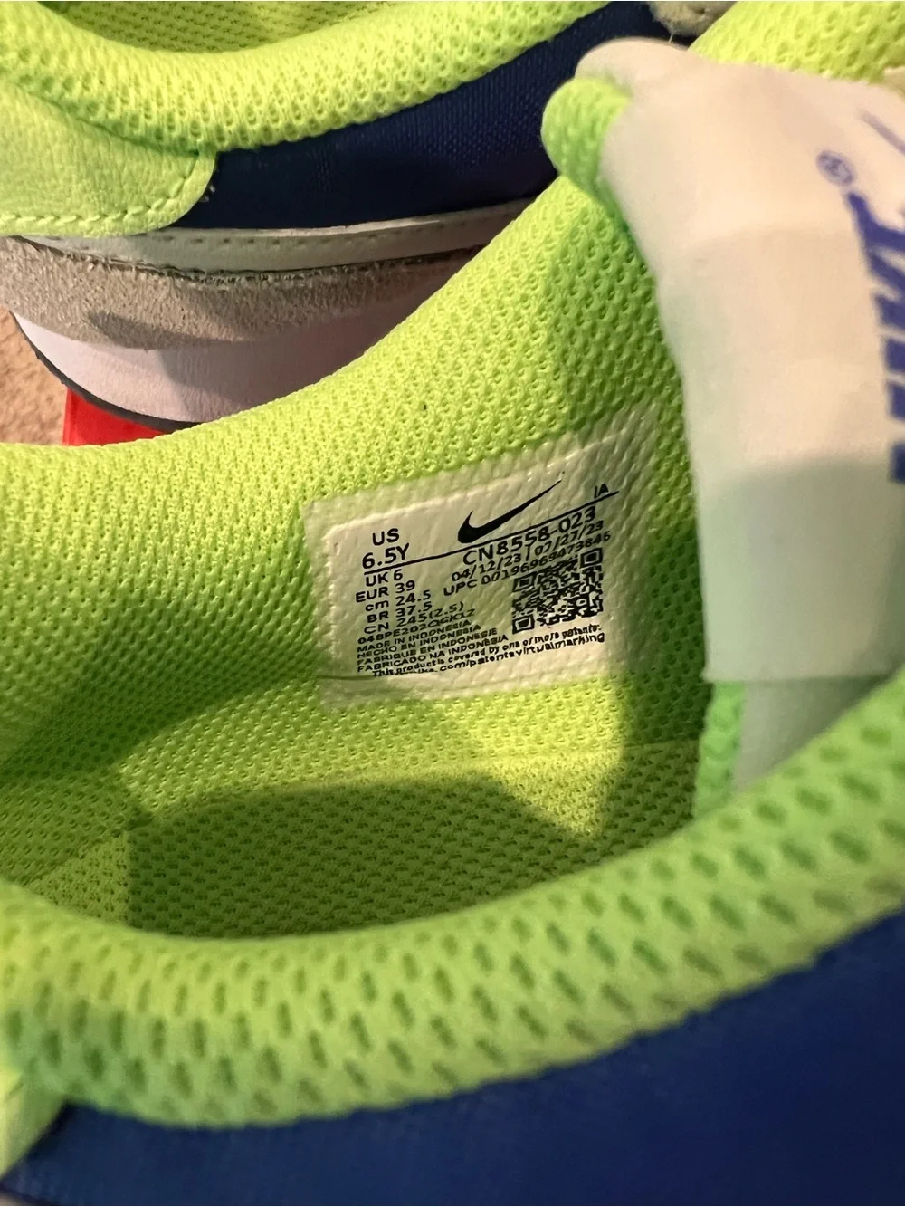 Nike Women’s Blue and Neon Green Retro Sneakers -Fit like women’s 8.